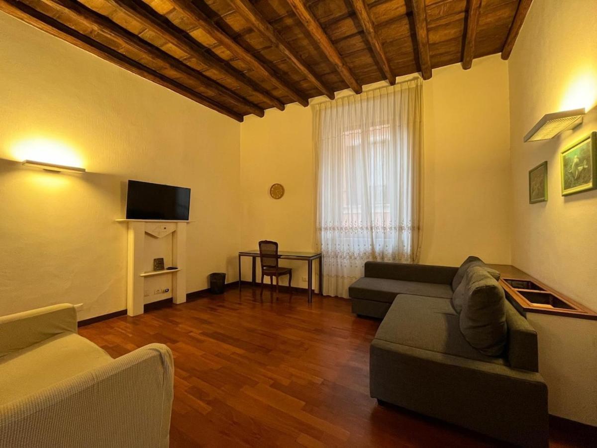 Appartement La Dolce - Rione Campo Marzio The Beating Heart Of *